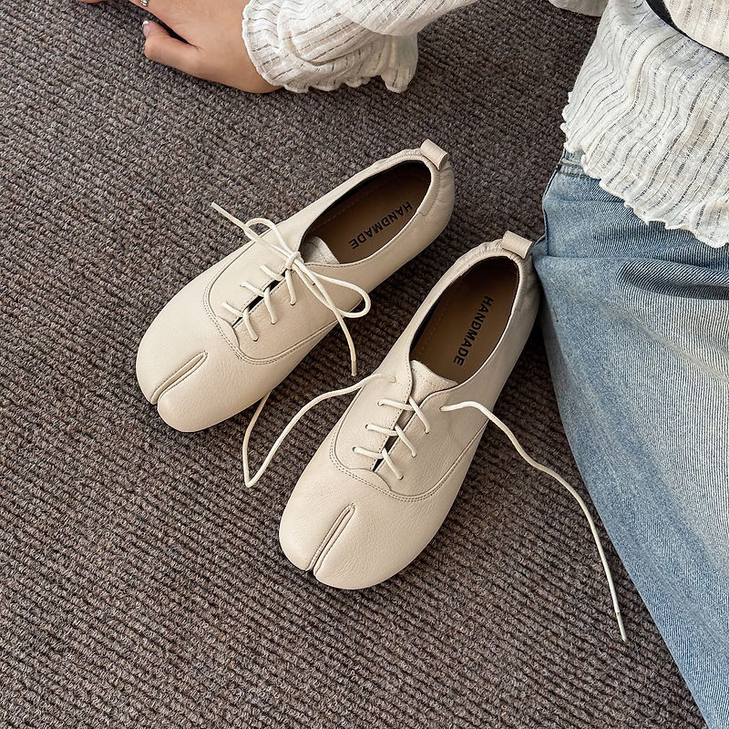 Genuine Leather Sheepskin Tabi - đánh giá và giá Leather Work Flats Women