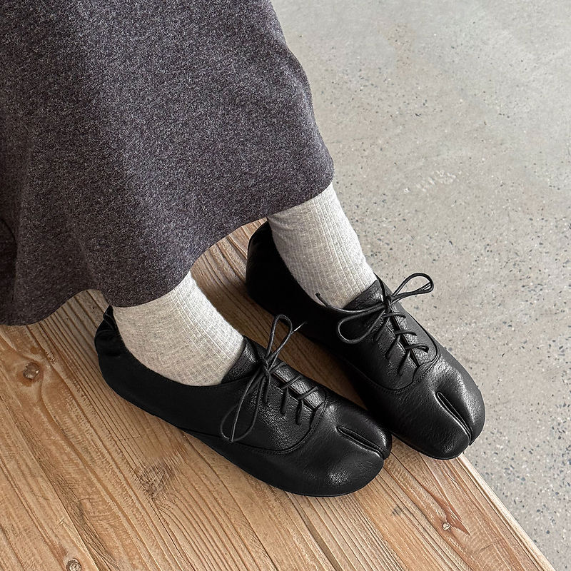 Genuine Leather Sheepskin Tabi - đánh giá và giá Leather Work Flats Women