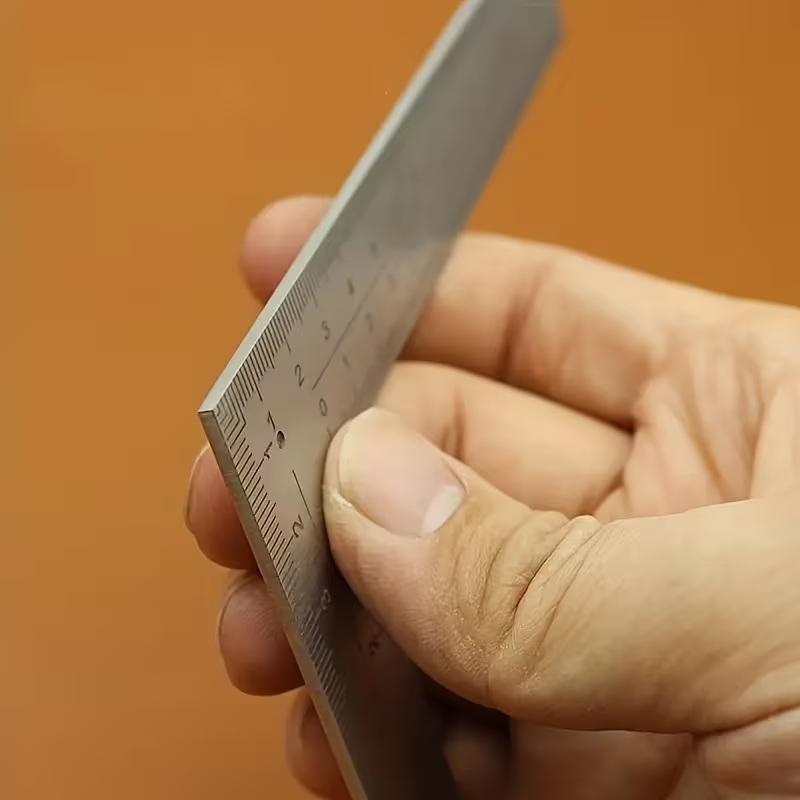 Mini L-Shaped Stainless Steel  - đánh giá và giá Leatherwork Ruler