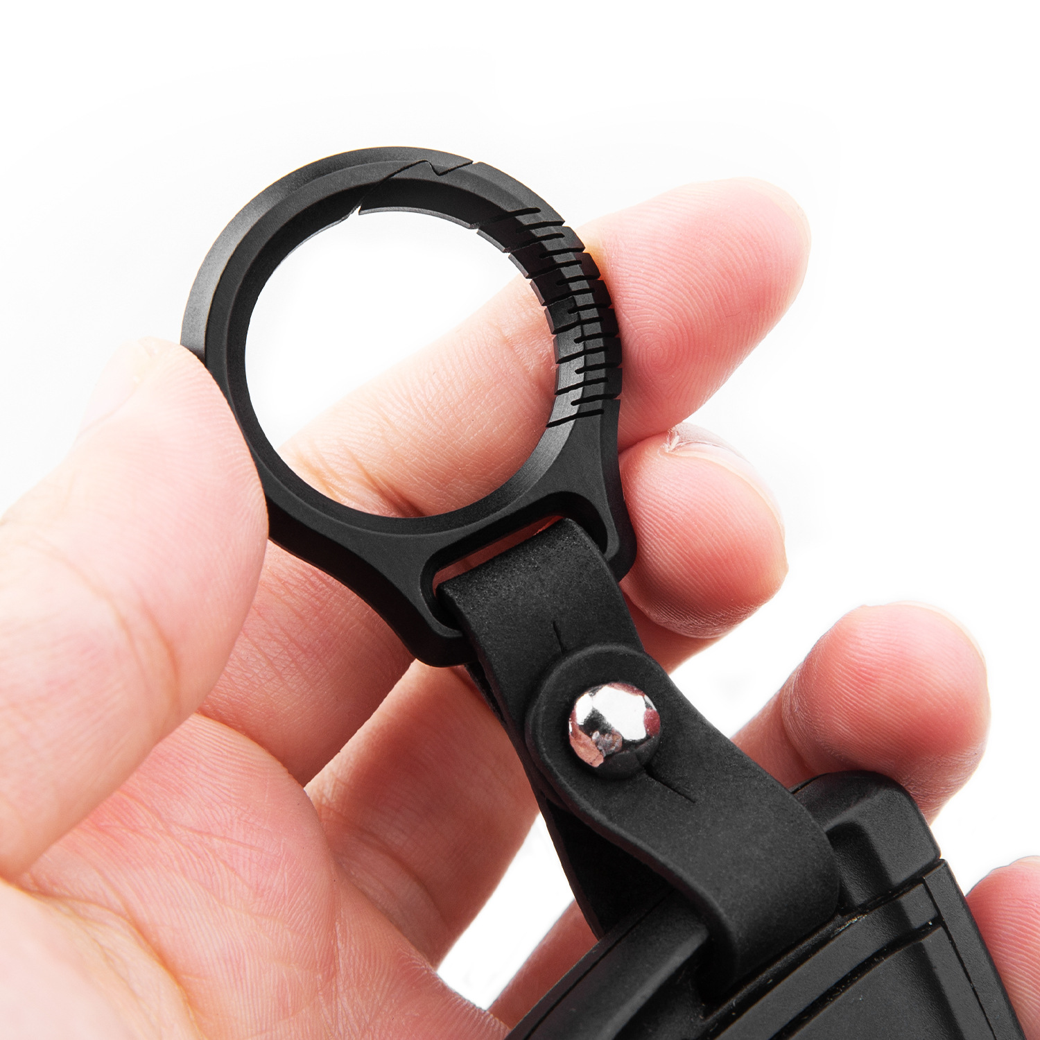 Black Titanium Key Chain Luxur - đánh giá và giá Leatherwork Ruler